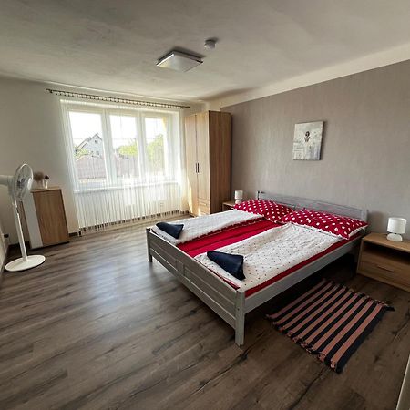 Apartmany Polepy Luaran gambar
